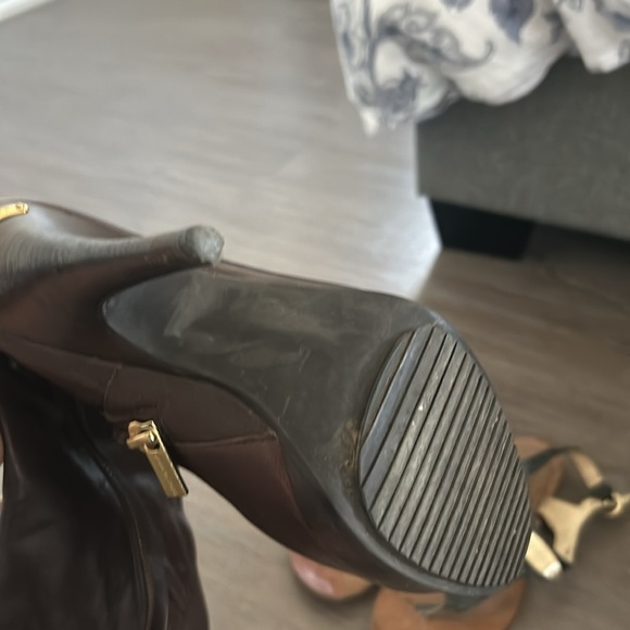 Michael kors bundle. 3 pairs. All leather. - Picture 8 of 12